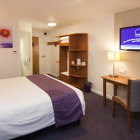 Premier Inn Sittingbourne Kent المظهر الخارجي الصورة
